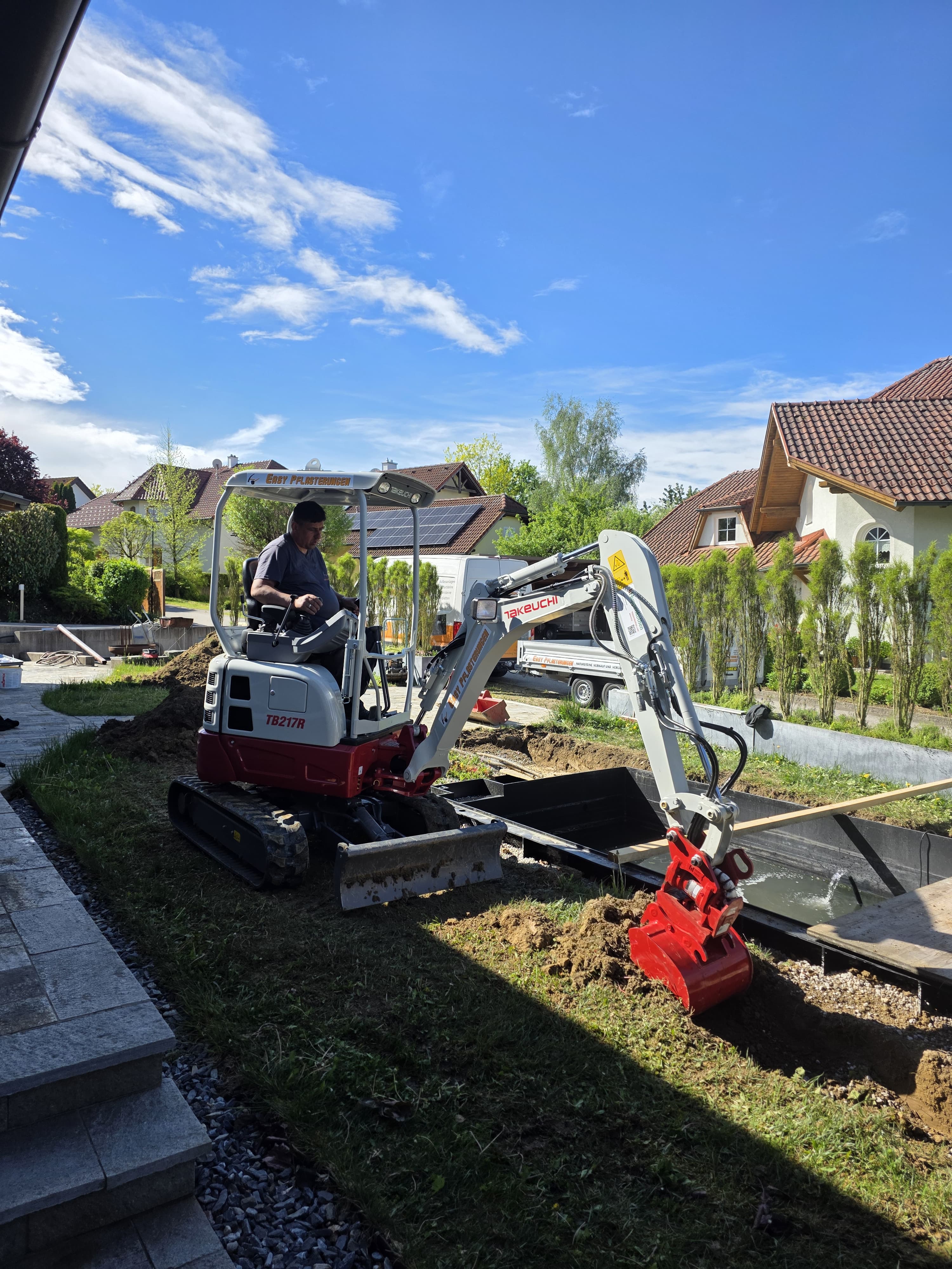 Easy Pflasterungen Baggerarbeiten3